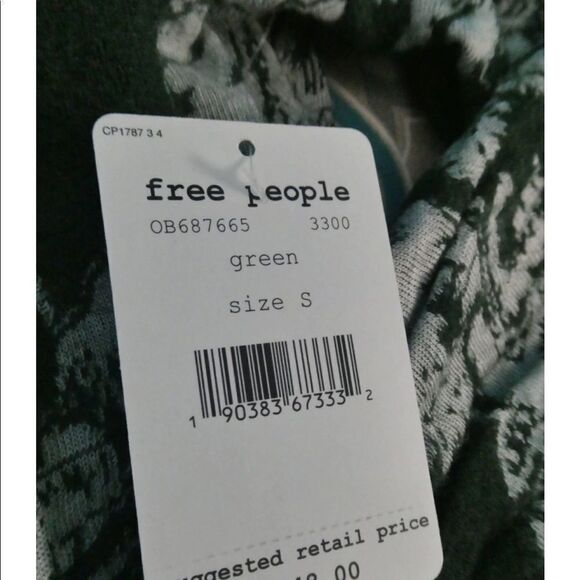 Free People Green floral sweater dress - Picture 4 of 10